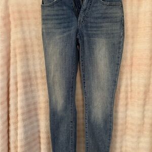 Lucky Brand Women's Light Blue Skinny Jeans